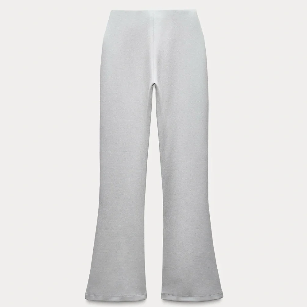 Zara NWT Light gray belted interlock stretchy flare pants, thick material